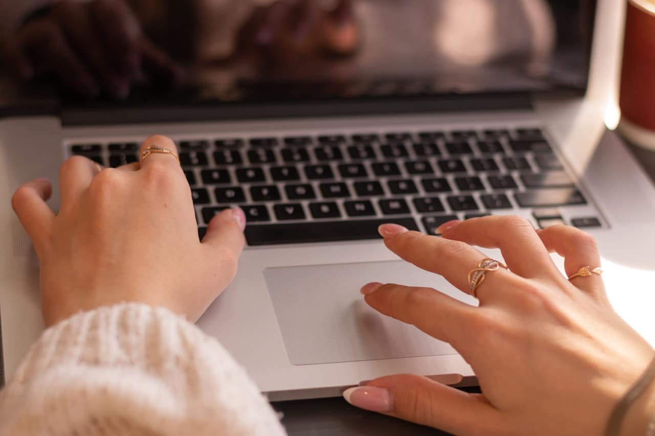 Leia mais sobre o artigo Gerenciamento de Dispositivos Apple (MDM): Segurança e Produtividade para Macs no Ambiente Corporativo