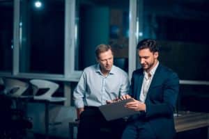 Leia mais sobre o artigo Gestão de Servidores e Infraestrutura: Garantindo Alta Disponibilidade e o Coração Digital da Sua Empresa