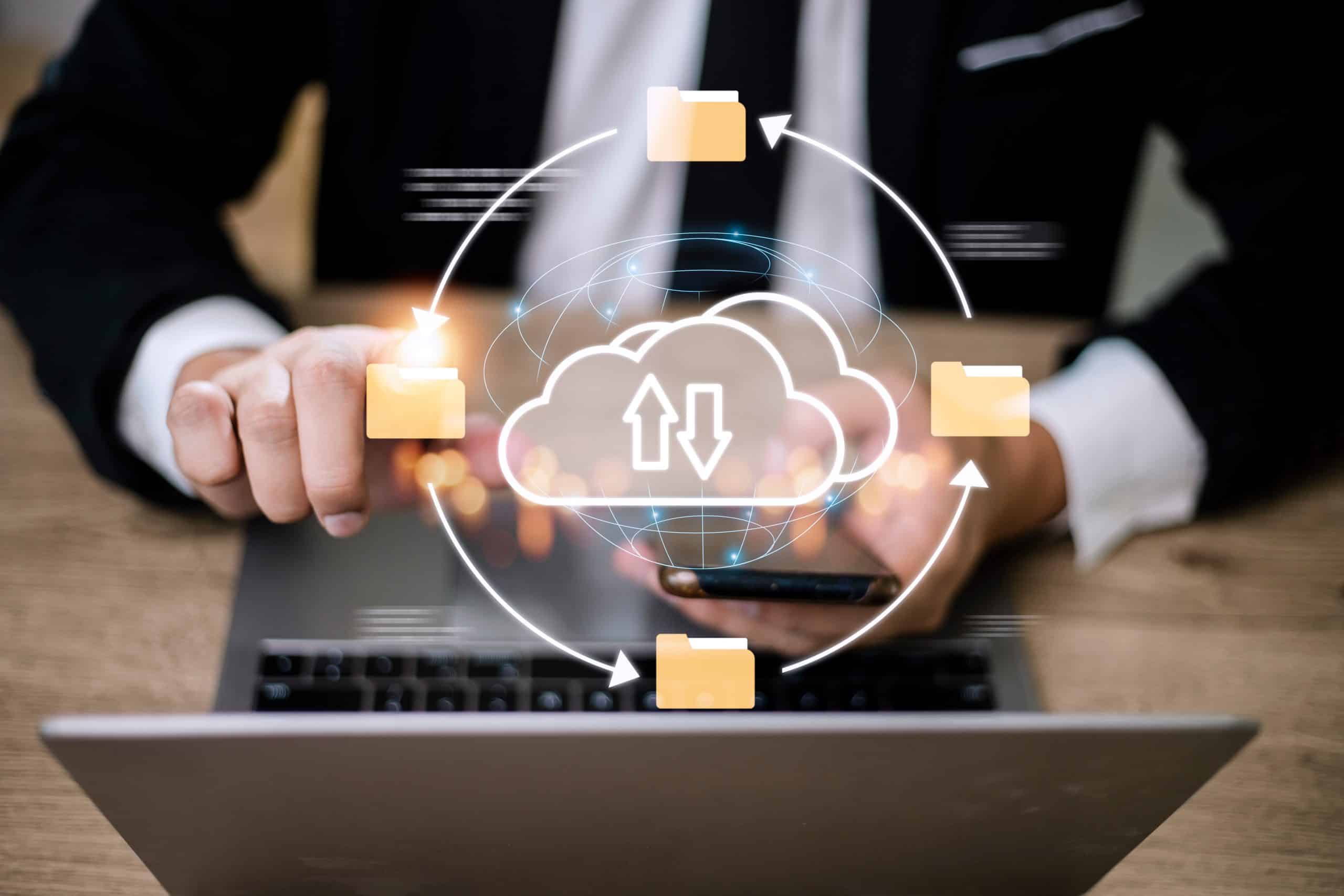 Leia mais sobre o artigo Estratégia de Backup Híbrido: O Segredo para RTO Zero e o Poder do Disaster Recovery as a Service (DRaaS)
