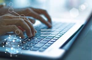 Leia mais sobre o artigo Gerenciamento de Ativos de Software (SAM): Como Otimizar Licenças, Evitar Multas e Reduzir 30% dos Custos de TI