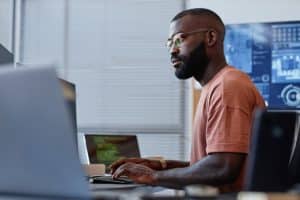 Leia mais sobre o artigo DevOps e Metodologias Ágeis: O Segredo da Colaboração para Entregar Inovação Mais Rápido e com Menos Erros
